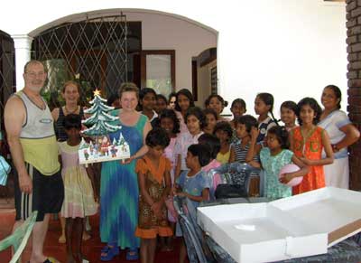 Wolfgang und Marion Fischer besuchen ihre Tochter in Sri Lanka.