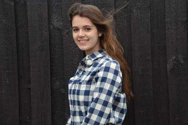 Freiwillige Anna Hofstetter