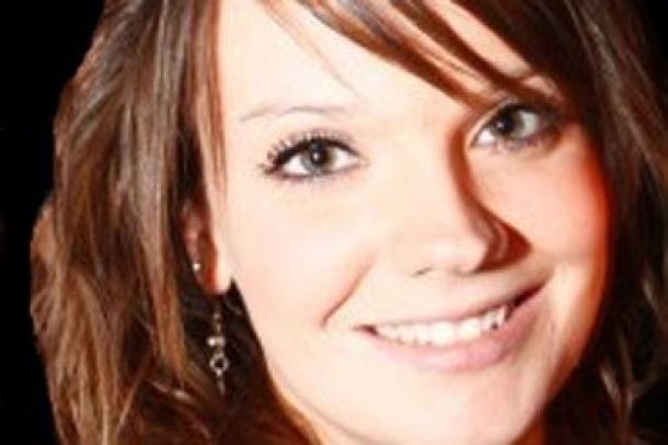 Freiwillige Simone Schöll